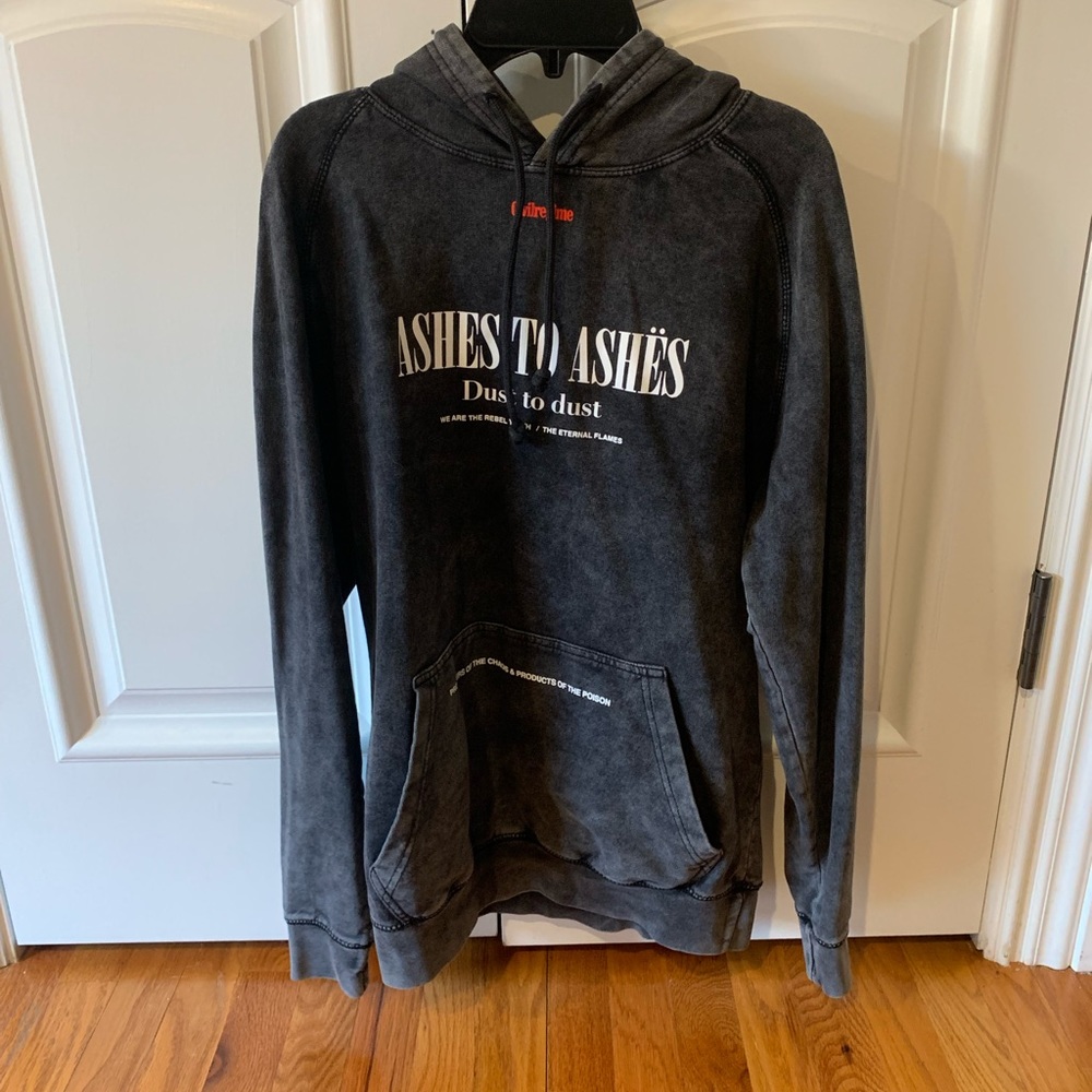 Ashy graphic hoodie